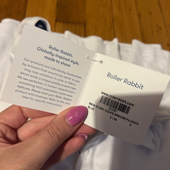 Rolled Rabbit Shirt with Star Pattern - Picture 4 of 4